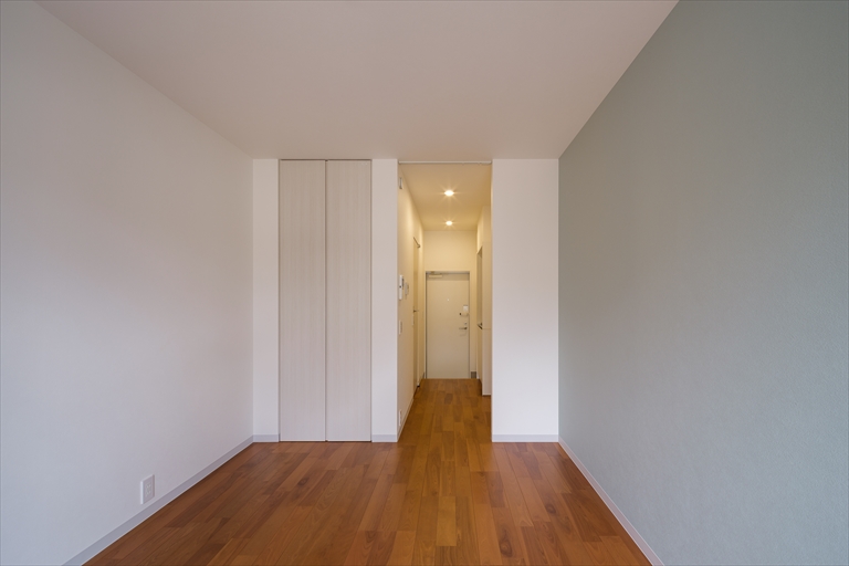 耐震構法SE構法+地下室で実現した賃貸併用二世帯住宅の施工事例画像