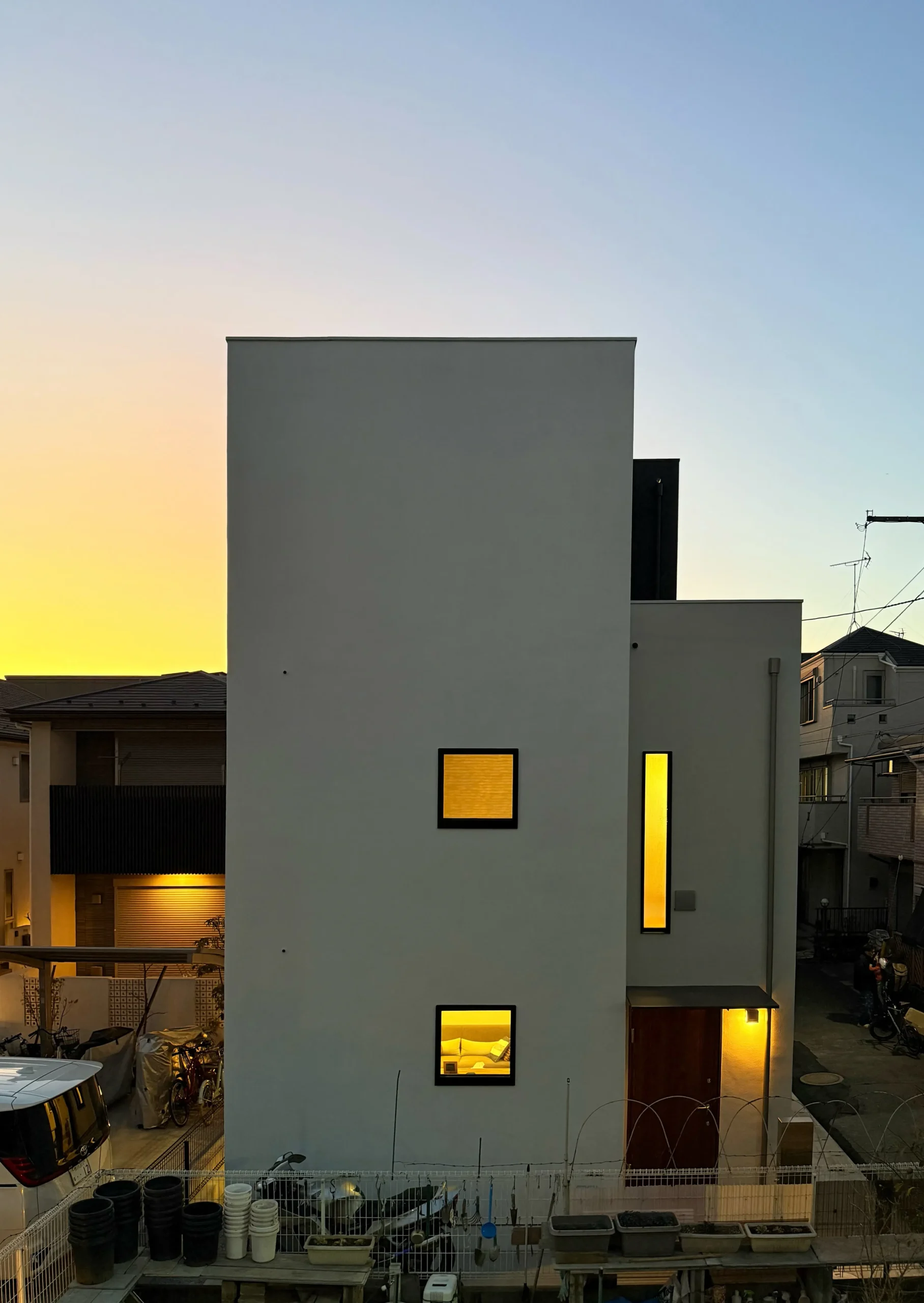 上下階分離型 二世帯住宅の建築家自邸の施工事例画像
