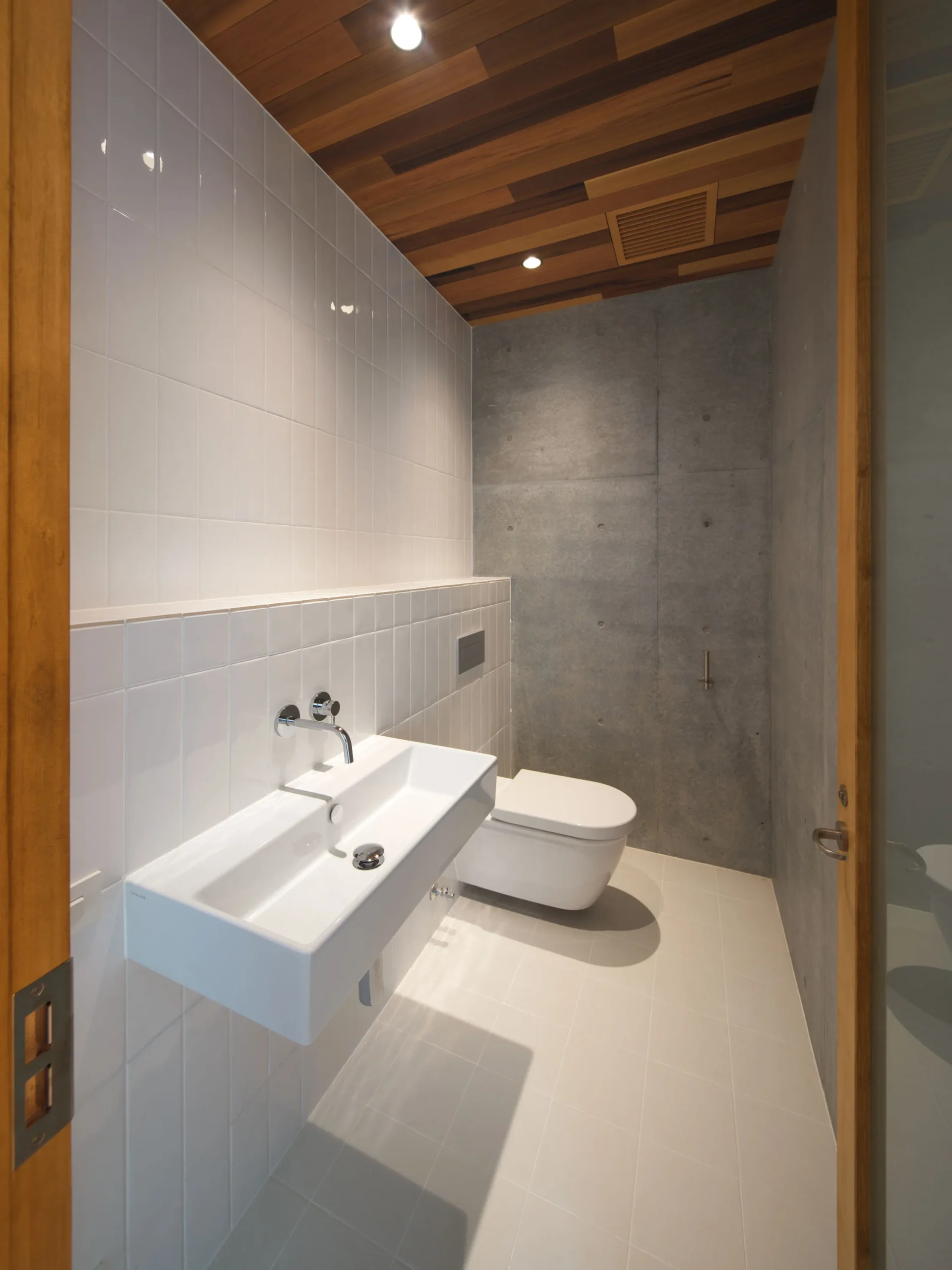 高級注文住宅 トイレ プライベート パブリック