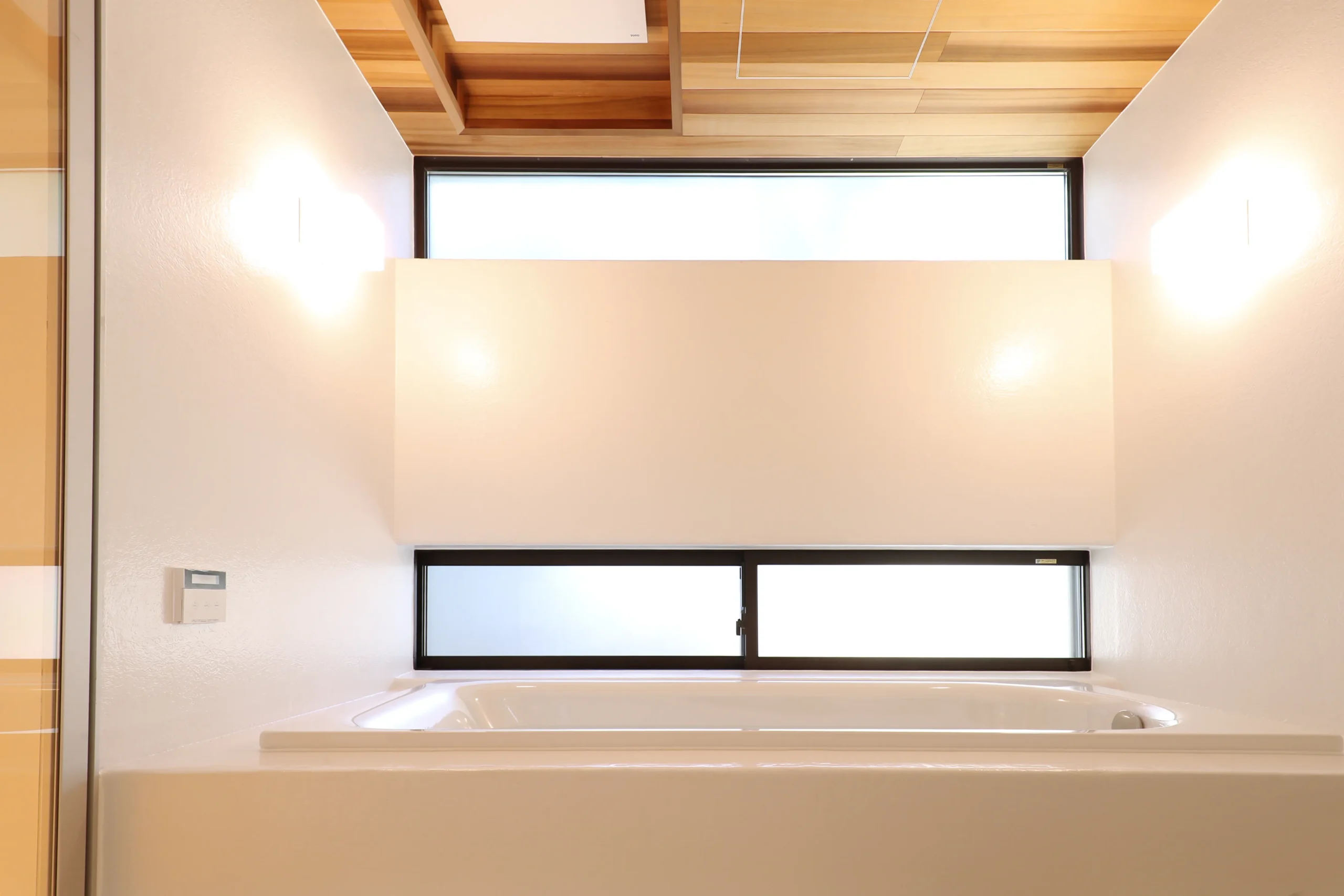 デザイン性と機能性を両立した浴室(バスルーム)